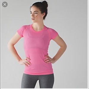 Lululemon Heathered neon pink swiftly tech crew